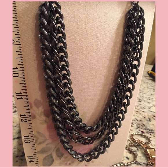 Heavy Gun metal chain necklace - Picture 2 of 4
